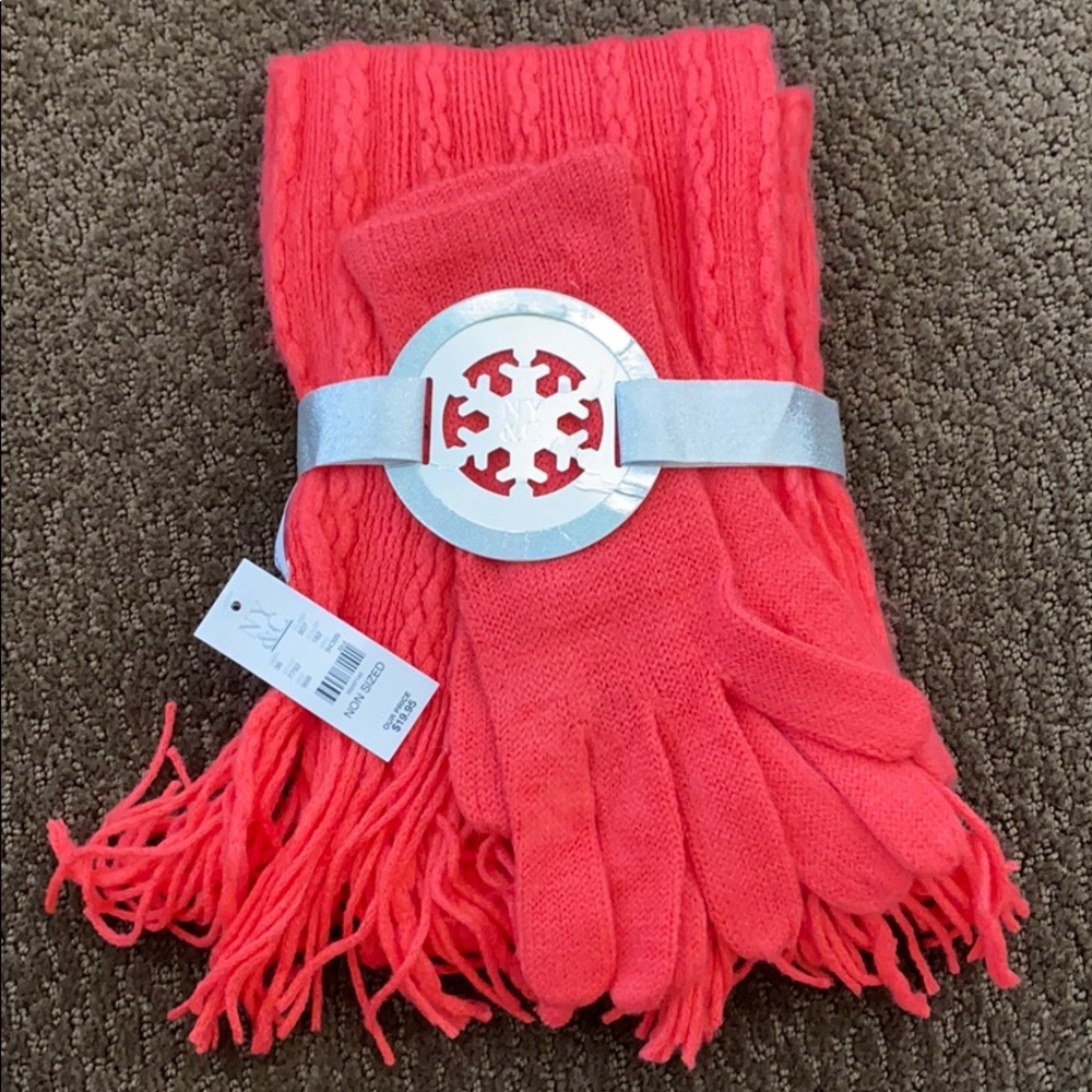 Coral Cable Knit Scarf and Glove Set